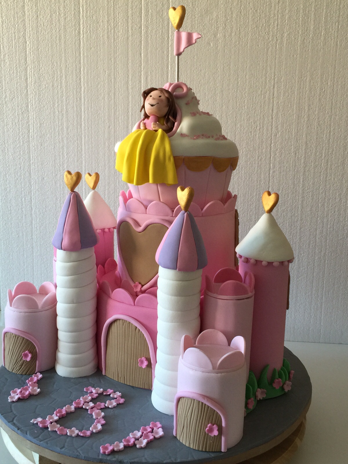 Tarta de castillo con princesa